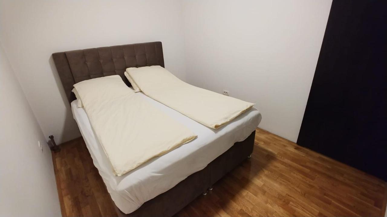 Apartments Leon Sarajevo Luaran gambar